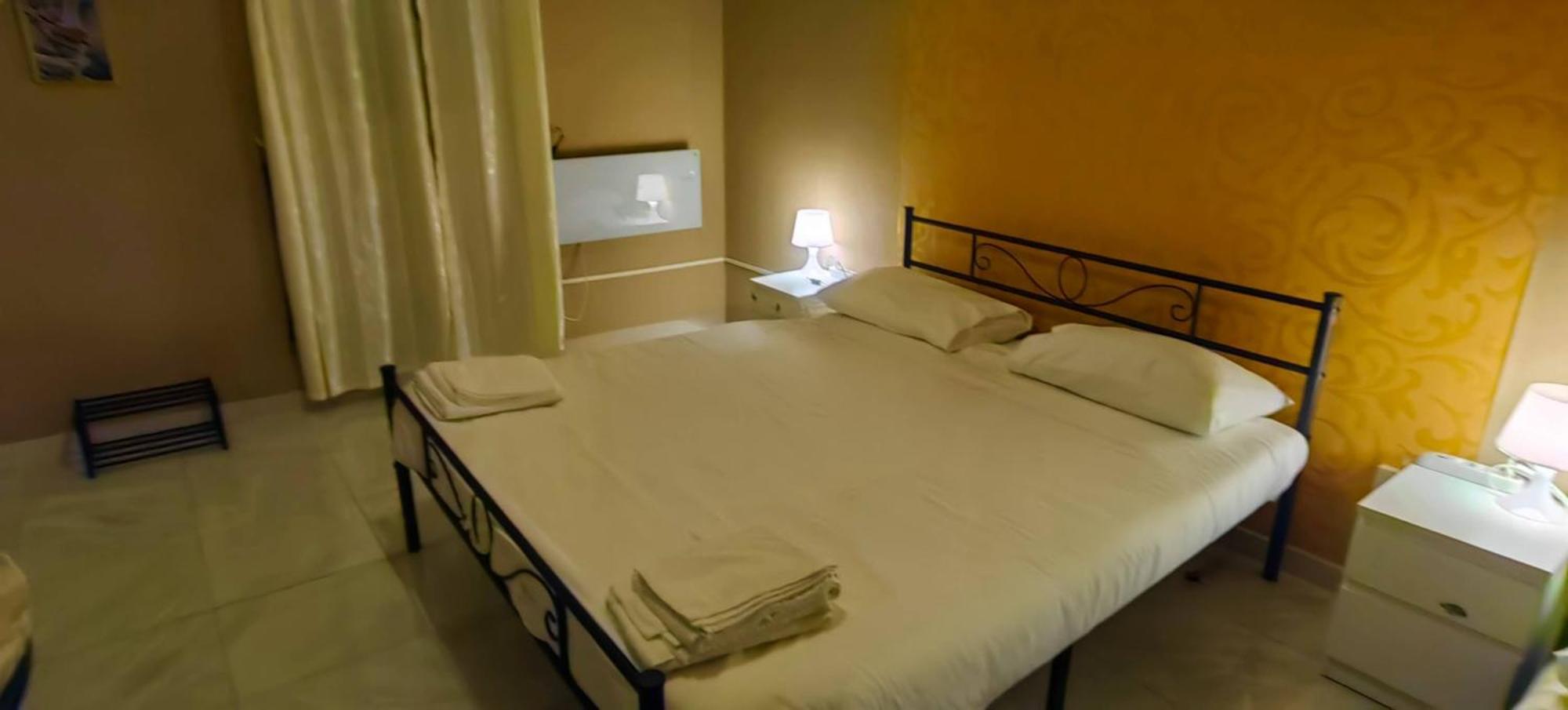 Gara Holiday Home- Bologna Airport Suite Ngoại thất bức ảnh